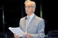 Plenário aprova voto de aplauso a Itamar Franco, que completaria 91 anos