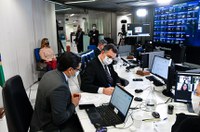 Adiada votação do projeto que revoga a Lei de Segurança Nacional