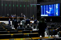 Deputados aprovam LDO 2022; senadores votam em seguida