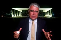 Girão afirma que cabe exclusivamente ao Congresso decidir sobre o voto impresso