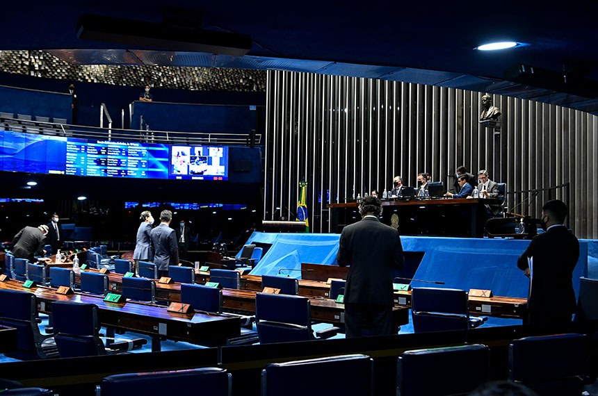 O Plenário do Senado durante a votação do projeto