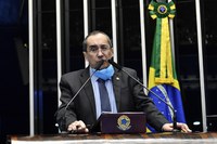 Kajuru repercute editorial do Estadão