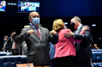 Adiada votação de projeto que permite obras nas margens de cursos d'água