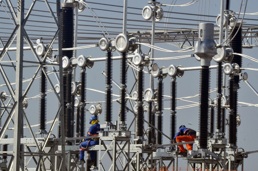 Linha de transmissão na Região Norte, onde perda por furto de energia ou erro pode superar 10% da receita