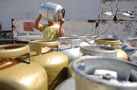 Programa de auxílio na compra de gás de cozinha está na pauta desta quarta