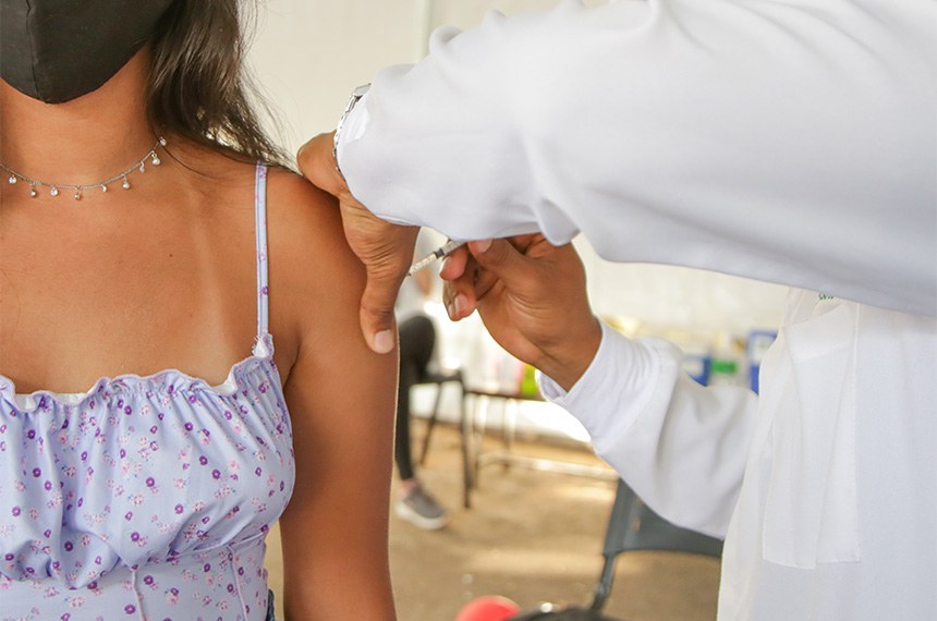 Comissão da Covid-19 discute continuidade da vacinação de adolescentes —  Senado Notícias