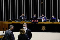 Deputados iniciam votação de vetos em sessão do Congresso Nacional