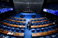 Senado aprova incentivo à energia solar por meio do SFH; texto segue para a Câmara