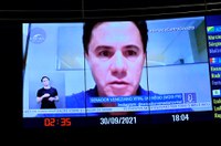 Veneziano destaca aprovação de PL que incentiva uso da energia solar