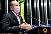 Marcelo Castro vê avanços em projeto que altera regras do imposto de renda