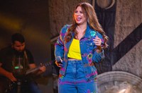 Senadores lamentam morte da cantora Marília Mendonça