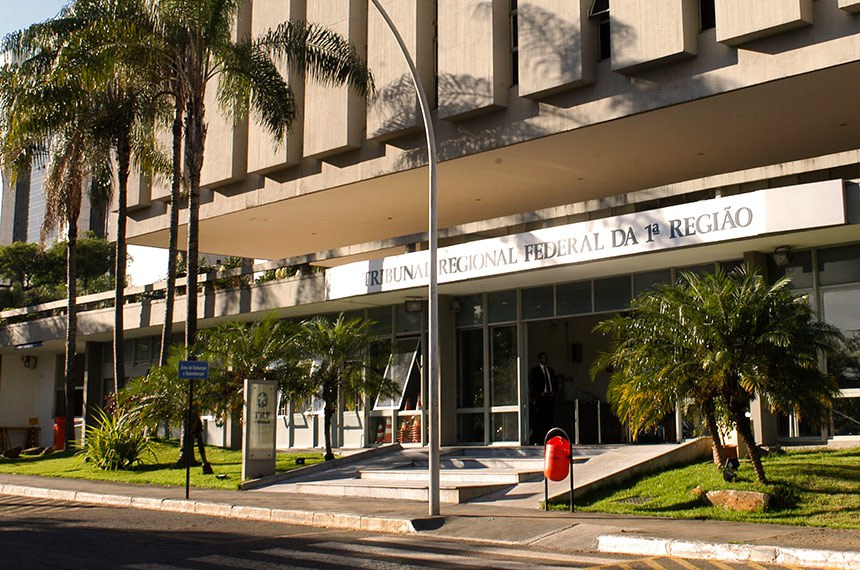 Fachada do Tribunal Regional Federal (TRF) da 1 Região, em Brasília (DF). 