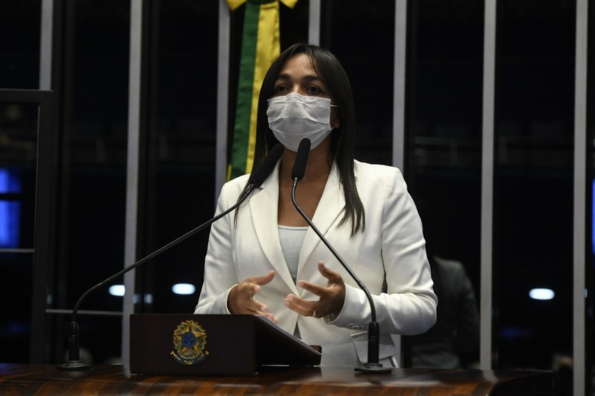 A senadora Eliziane Gama (Cidadania-MA), relatora da indicação na CCJ, defendeu a capacidade técnica de Mendonça