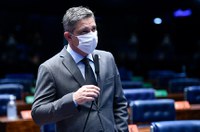 Rogério Carvalho lamenta postura de Bolsonaro em relação à Anvisa