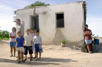 Projeto altera critérios e aumenta valores do salário-família