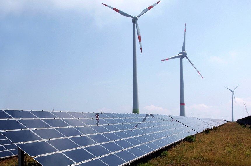 Sancionado marco legal para quem gera a própria energia