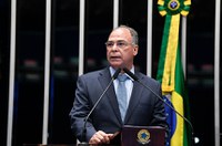 Fernando Bezerra pede respeito à autonomia da PGR