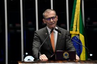 Contarato defende projeto que reconhece casamento civil entre pessoas do mesmo sexo