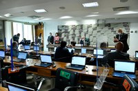 Na CAE, senadores expressam inquietação com impacto da guerra sobre a economia