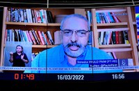 Paim pede derrubada de veto à quebra de patentes de vacinas contra a covid-19