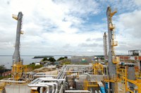 CAE debate venda de refinaria da Petrobras