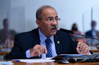 Acordo entre Brasil e Angola na área de Defesa passa na CRE