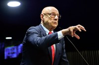 Senado faz sessão em homenagem ao bicentenário do cientista Fritz Müller