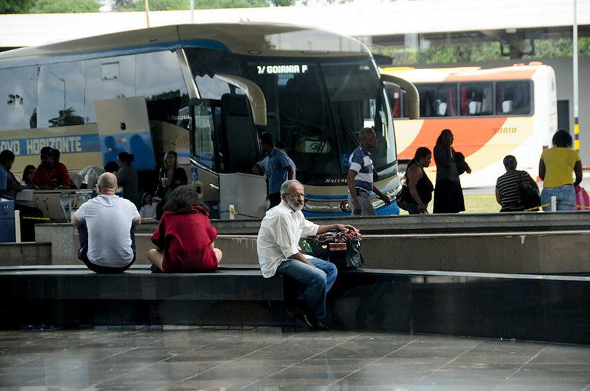 Rodoviária Interestadual de Brasília - Inaugurada em 25 de julho de 2010, a nova Rodoviária Interestadual de Brasília recebe as linhas de ônibus interestaduais procedentes ou com destino a cidades de praticamente todos os Estados do Brasil.
