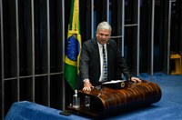 Adiado projeto que garante tratamento de fibromialgia no SUS