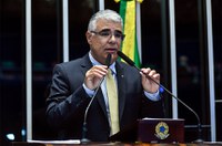 Girão pede sessão de debates temáticos com ministro Alexandre de Moraes