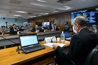 Criação de CPI do MEC opõe senadores na Comissão de Educação