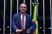Lucas Barreto pede liberação de recursos para municípios amapaenses