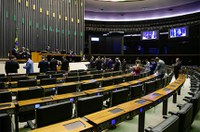 Congresso derruba vetos a recursos para modernização e infraestrutura de esporte