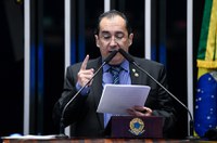 Kajuru critica Bolsonaro por desacreditar a Justiça Eleitoral