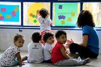 Projeto inclui oferta de creche como critério de avaliação no ensino superior