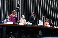 Sub-representação da mulher na política prejudica o país, dizem parlamentares