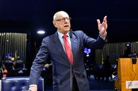 Esperidião Amin se solidariza com as vítimas das chuvas no Nordeste