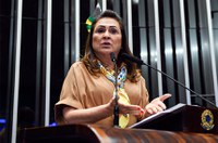 Kátia Abreu defende CNH gratuita e fim da obrigatoriedade da autoescola