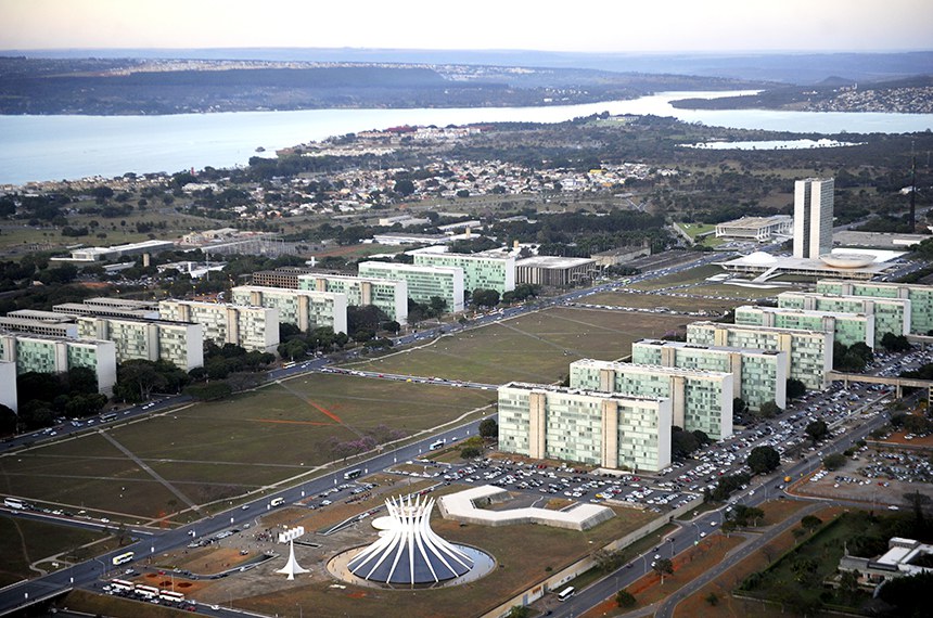 Vista aérea da Esplanada dos Ministérios em Brasília-DF.  Foto: Ana Volpe/Agência Senado