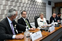 Senadores de Mato Grosso cobram solução imediata para duplicação da BR 163/MT