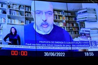 Paim declara voto a favor da PEC que amplia o pagamento de benefícios sociais