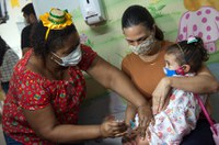 Ampliação de oportunidades para vacinação é aprovada pela CAS