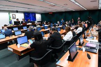 Emendas de relator totalizam transferências de R$ 12,3 bilhões