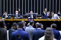 Em busca de acordo para votação da LDO, sessão do Congresso é suspensa até terça