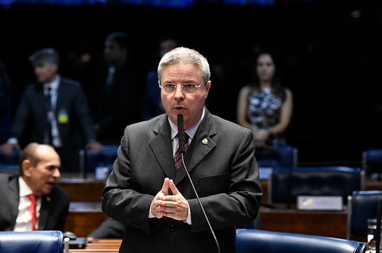 Pacheco cancela sessão do Congresso que analisaria vetos e projetos  orçamentários