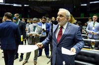 Congresso rejeita reduzir verbas de fundo de ciência e tecnologia