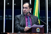 Kajuru pede que pré-candidatos à Presidência falem pela paz e em defesa da democracia