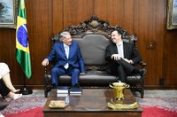 Toma posse Ogari Pacheco, segundo suplente de Eduardo Gomes