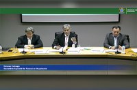 Governo envia Orçamento de 2023 com salário mínimo de R$ 1.302