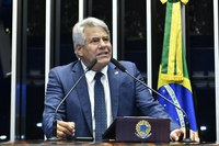 Luiz do Carmo destaca aumento do número de deputadas por Goiás